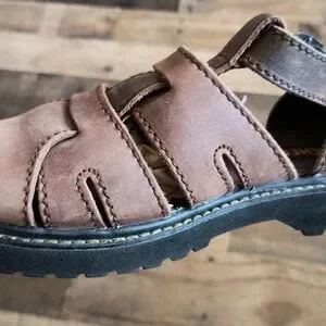 Skechers | Shoes | Sketchers Leather Closed Toe Brown 